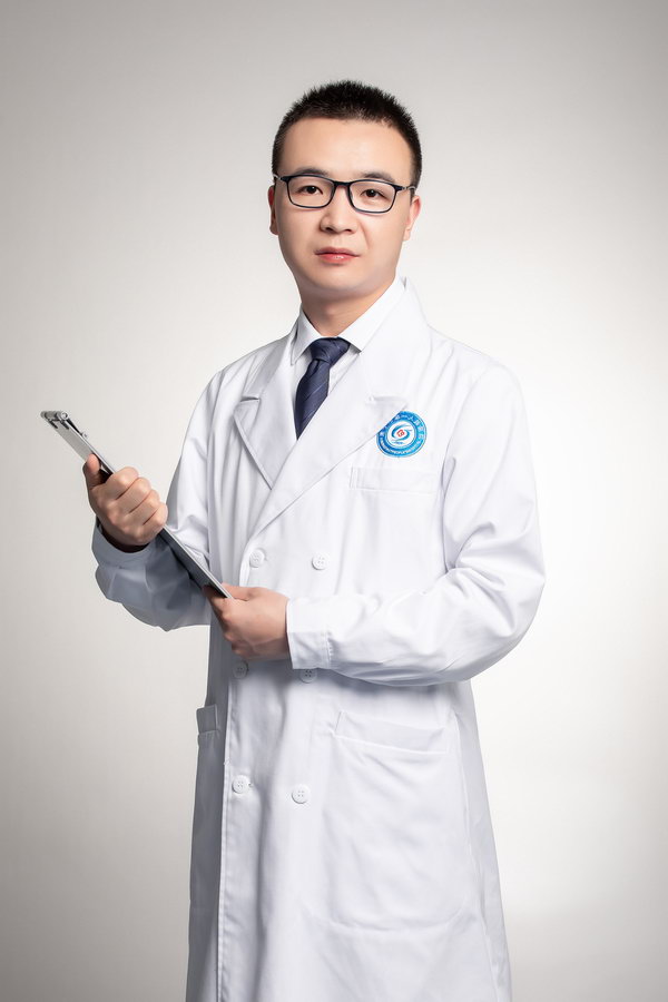 徐亚宏