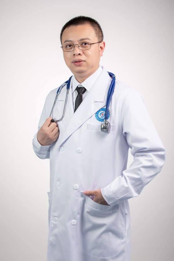 何程